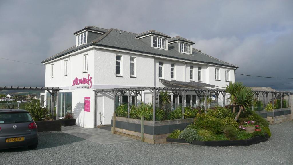 Elements Hotell Bude Exteriör bild